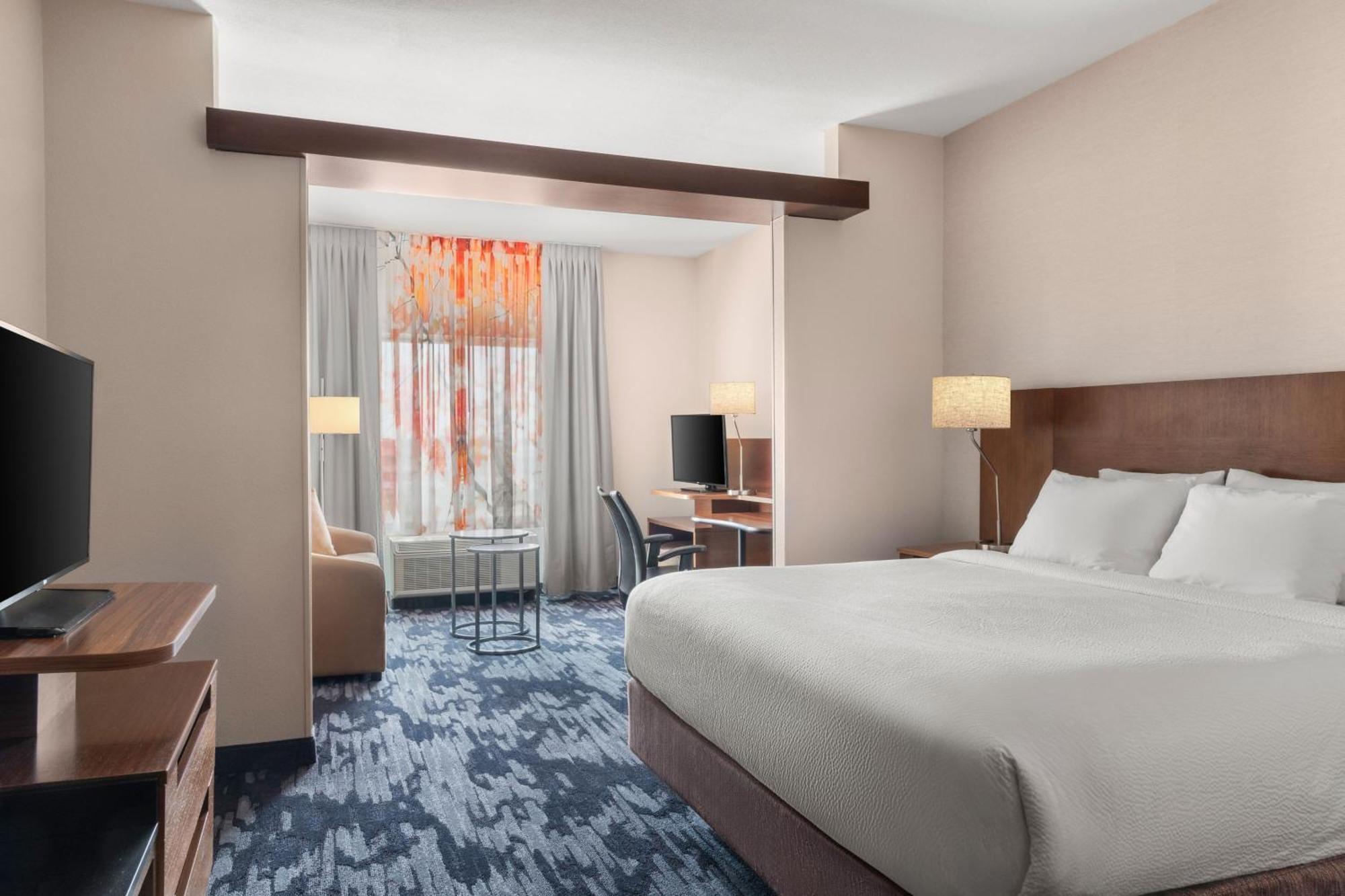 Fairfield Inn & Suites By Marriott Alexandria Exterior photo